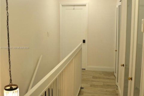 Adosado en alquiler en Doral, Florida, 2 dormitorios, 129.32 m2 № 2063650 - foto 22