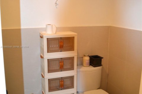 Adosado en alquiler en Doral, Florida, 2 dormitorios, 129.32 m2 № 2063650 - foto 20