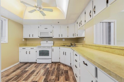 Copropriété à vendre à Orlando, Floride: 3 chambres, 154.59 m2 № 1849466 - photo 5