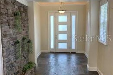 Casa en alquiler en Orlando, Florida, 3 dormitorios, 221.2 m2 № 1903283 - foto 3