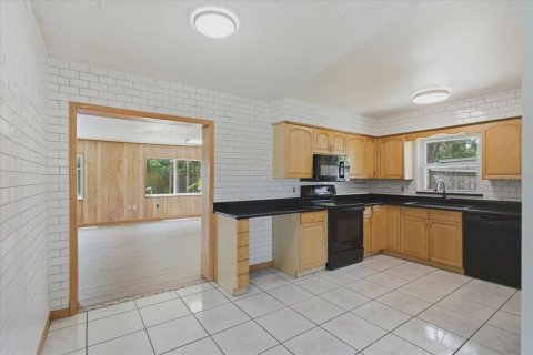 Villa ou maison à vendre à Apopka, Floride: 3 chambres, 146.04 m2 № 2339087 - photo 6