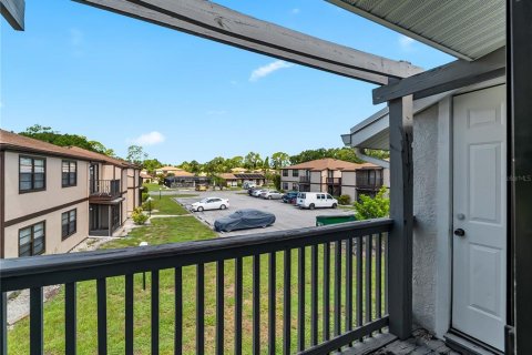 Condo in Punta Gorda, Florida, 2 bedrooms № 2228398 - photo 28