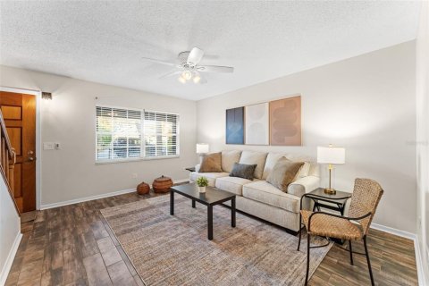 Adosado en venta en New Smyrna Beach, Florida, 2 dormitorios, 101.26 m2 № 2215546 - foto 7