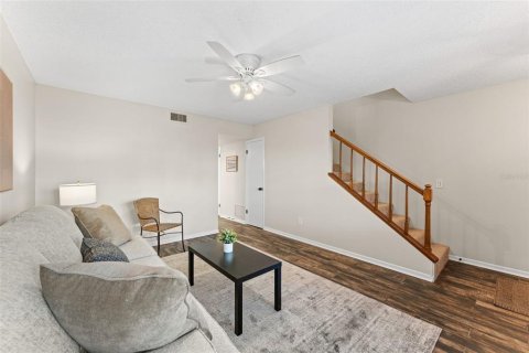 Adosado en venta en New Smyrna Beach, Florida, 2 dormitorios, 101.26 m2 № 2215546 - foto 6