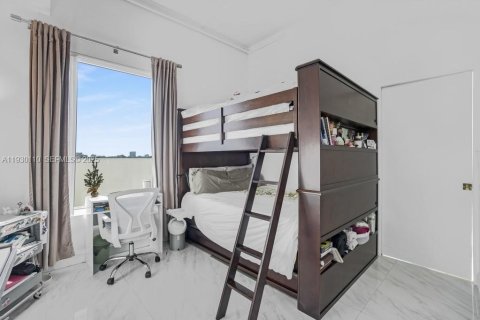 Купить кондоминиум в Майами, Флорида 2 спальни, 88.63м2, № 1994648 - фото 20