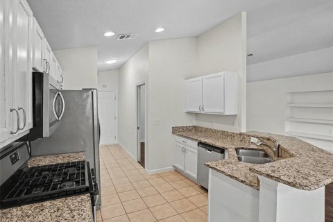 Casa en venta en Clermont, Florida, 3 dormitorios, 158.31 m2 № 2156482 - foto 7