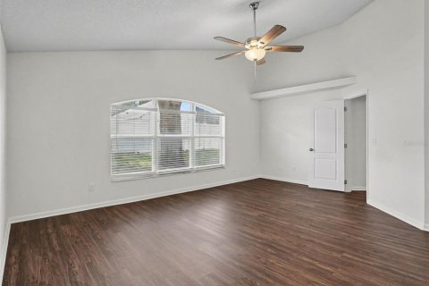 Casa en venta en Clermont, Florida, 3 dormitorios, 158.31 m2 № 2156482 - foto 4
