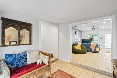 Villa ou maison à louer à Hollywood, Floride: 3 chambres, 104.61 m2 № 2050226 - photo 17