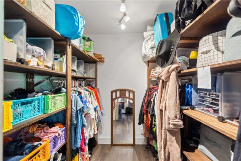 Villa ou maison à louer à Hollywood, Floride: 3 chambres, 104.61 m2 № 2050226 - photo 26