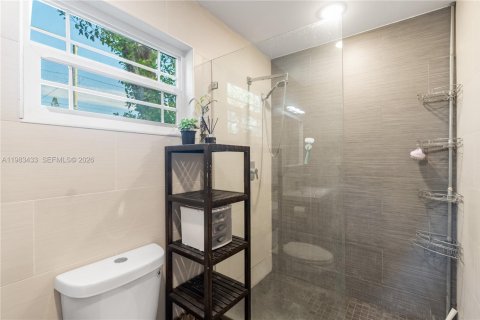 Villa ou maison à louer à Hollywood, Floride: 3 chambres, 104.61 m2 № 2050226 - photo 29