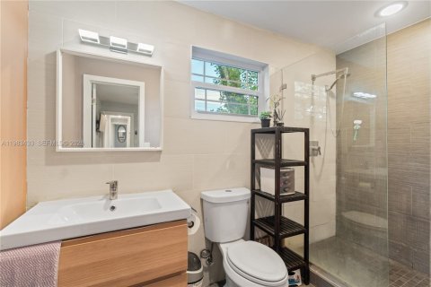 Villa ou maison à louer à Hollywood, Floride: 3 chambres, 104.61 m2 № 2050226 - photo 27