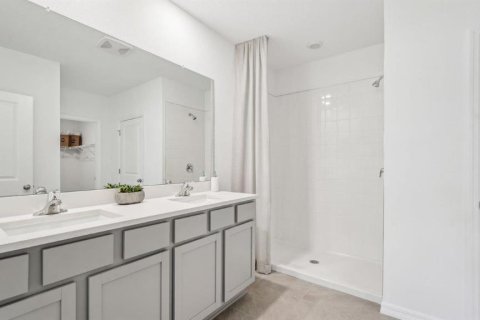 Villa ou maison à vendre à Zephyrhills, Floride: 4 chambres, 169.83 m2 № 2405156 - photo 15