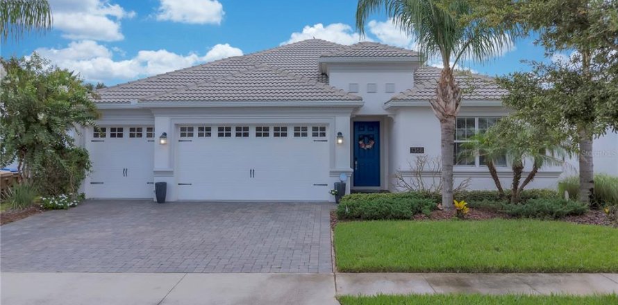 House in Davenport, Florida 4 bedrooms, 238.85 sq.m. № 2389464