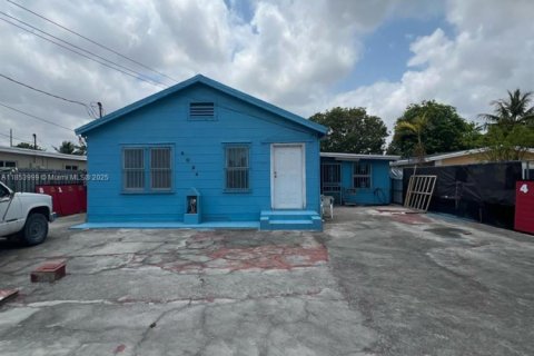 Купить виллу или дом в Майами, Флорида 3 спальни, 152.17м2, № 1962332 - фото 2