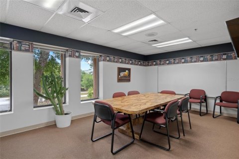 Immobilier commercial à louer à Crystal River, Floride: 597.36 m2 № 1629202 - photo 19