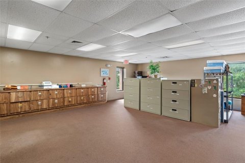 Immobilier commercial à louer à Crystal River, Floride: 597.36 m2 № 1629202 - photo 20
