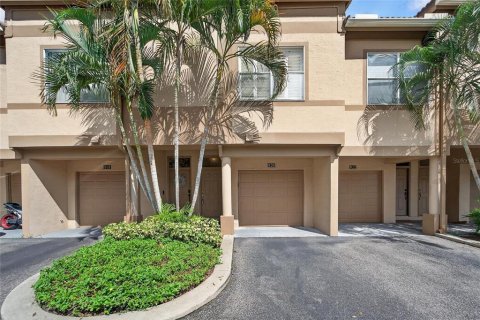 Copropriété à vendre à Tampa, Floride: 1 chambre, 75.72 m2 № 1900317 - photo 4