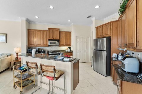 House in Bradenton, Florida 4 bedrooms, 214.05 sq.m. № 2406944 - photo 13