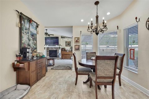 House in Spring Hill, Florida 3 bedrooms, 147.9 sq.m. № 2259407 - photo 13