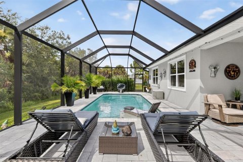 House in North Port, Florida 3 bedrooms, 181.81 sq.m. № 1917653 - photo 30