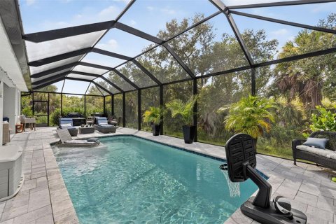 House in North Port, Florida 3 bedrooms, 181.81 sq.m. № 1917653 - photo 3