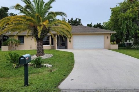 Villa ou maison à louer à Rotonda, Floride: 3 chambres, 114.73 m2 № 1771321 - photo 1