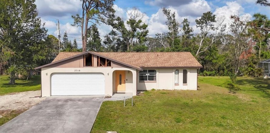 House in Venice, Florida 2 bedrooms, 122.54 sq.m. № 1521573