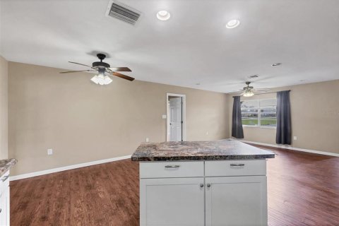 House in Venice, Florida 2 bedrooms, 122.54 sq.m. № 1521573 - photo 20