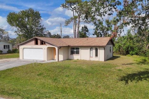 House in Venice, Florida 2 bedrooms, 122.54 sq.m. № 1521573 - photo 2