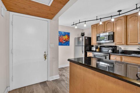Copropriété à vendre à Boca Raton, Floride: 2 chambres, 104.98 m2 № 2301826 - photo 4