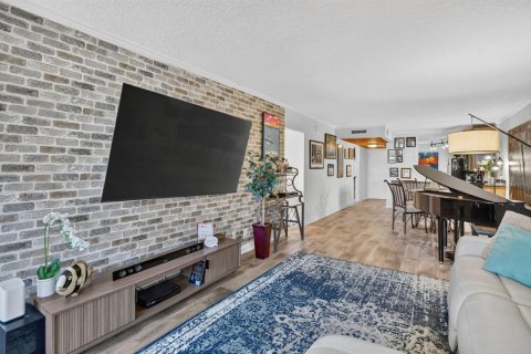 Copropriété à vendre à Boca Raton, Floride: 2 chambres, 104.98 m2 № 2301826 - photo 17