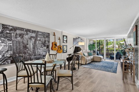 Copropriété à vendre à Boca Raton, Floride: 2 chambres, 104.98 m2 № 2301826 - photo 11