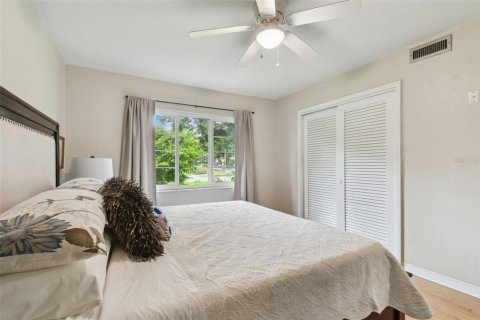 Villa ou maison à louer à Saint Petersburg, Floride: 3 chambres, 122.63 m2 № 1858318 - photo 27