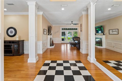 Villa ou maison à vendre à Largo, Floride: 4 chambres, 393.35 m2 № 2258510 - photo 10