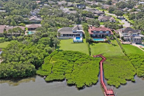 Villa ou maison à vendre à Largo, Floride: 4 chambres, 393.35 m2 № 2258510 - photo 6