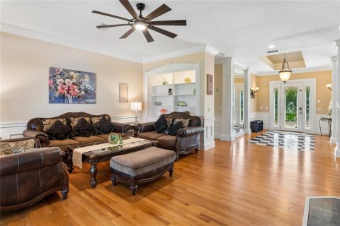 Villa ou maison à vendre à Largo, Floride: 4 chambres, 393.35 m2 № 2258510 - photo 11