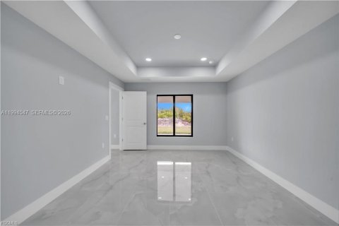 Casa en venta en Lehigh Acres, Florida, 3 dormitorios, 151.34 m2 № 2056222 - foto 22