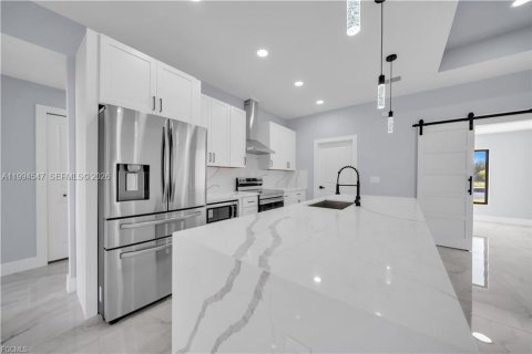 Casa en venta en Lehigh Acres, Florida, 3 dormitorios, 151.34 m2 № 2056222 - foto 14