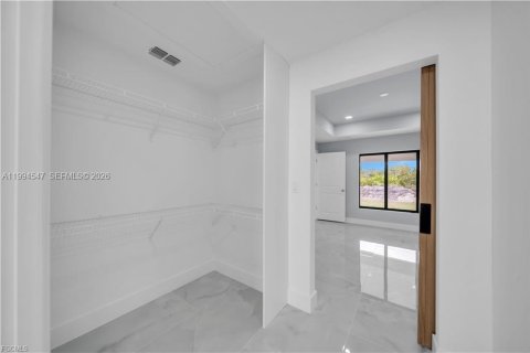 Casa en venta en Lehigh Acres, Florida, 3 dormitorios, 151.34 m2 № 2056222 - foto 23