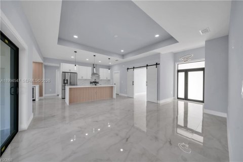 Casa en venta en Lehigh Acres, Florida, 3 dormitorios, 151.34 m2 № 2056222 - foto 18