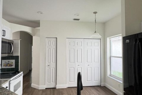 House in Coconut Creek, Florida 3 bedrooms, 140.75 sq.m. № 2083586 - photo 11