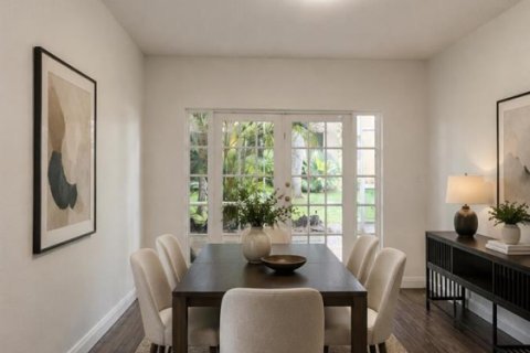 House in Coconut Creek, Florida 3 bedrooms, 140.75 sq.m. № 2083586 - photo 15