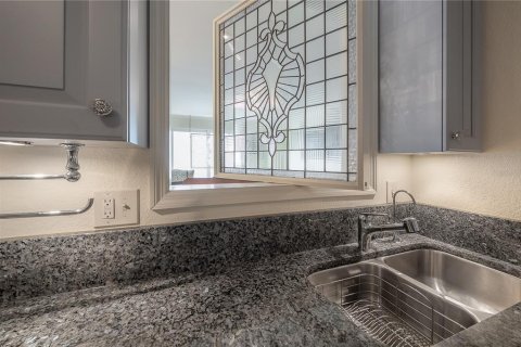Copropriété à vendre à Tampa, Floride: 3 chambres, 136.66 m2 № 2216796 - photo 7