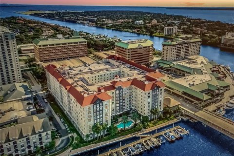 Condo in Tampa, Florida, 3 bedrooms № 2216796