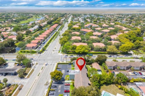 Condo in Coral Springs, Florida, 2 bedrooms  № 1861012 - photo 26