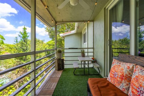 Condo in Coral Springs, Florida, 2 bedrooms  № 1861012 - photo 20