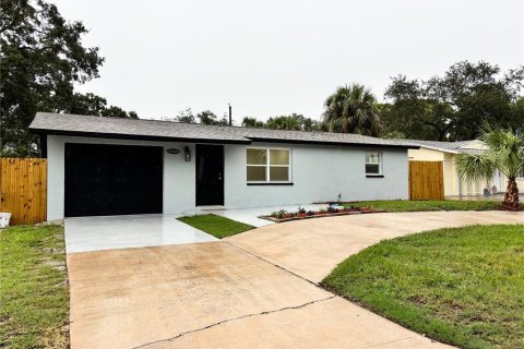 Casa en venta en Largo, Florida, 3 dormitorios, 79.9 m2 № 1915861 - foto 3
