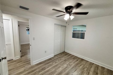 Casa en venta en Largo, Florida, 3 dormitorios, 79.9 m2 № 1915861 - foto 27