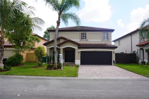 Купить виллу или дом в Майами, Флорида 4 спальни, 233.65м2, № 1932949 - фото 6