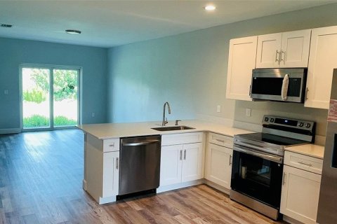 Apartamento en alquiler en Port Charlotte, Florida, 3 dormitorios, 107.95 m2 № 1902249 - foto 3